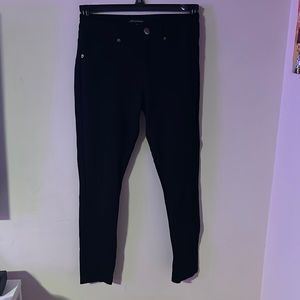 Black Skinny Jeans